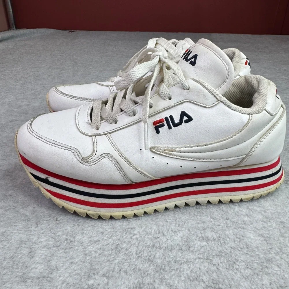Fila Women 5.5 Disruptor Platform Sneakers White Navy Red Striped 5RM01052-125‎